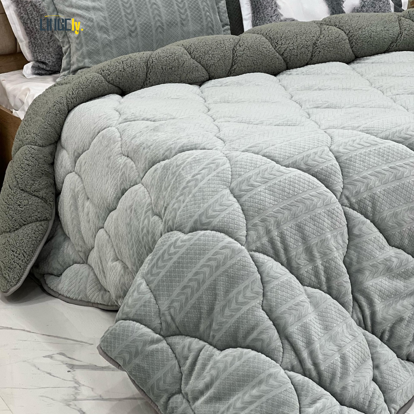 Couette Eva 2 places – 5 pièces – Qualité premium